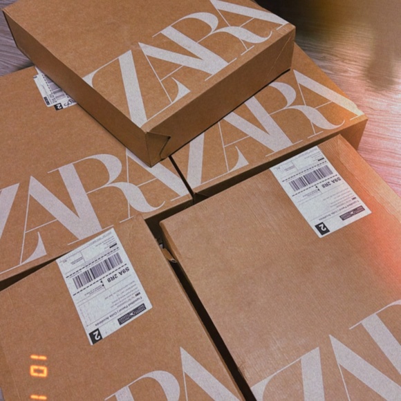 Meet your Posher, Shara - Picture 2 of 6